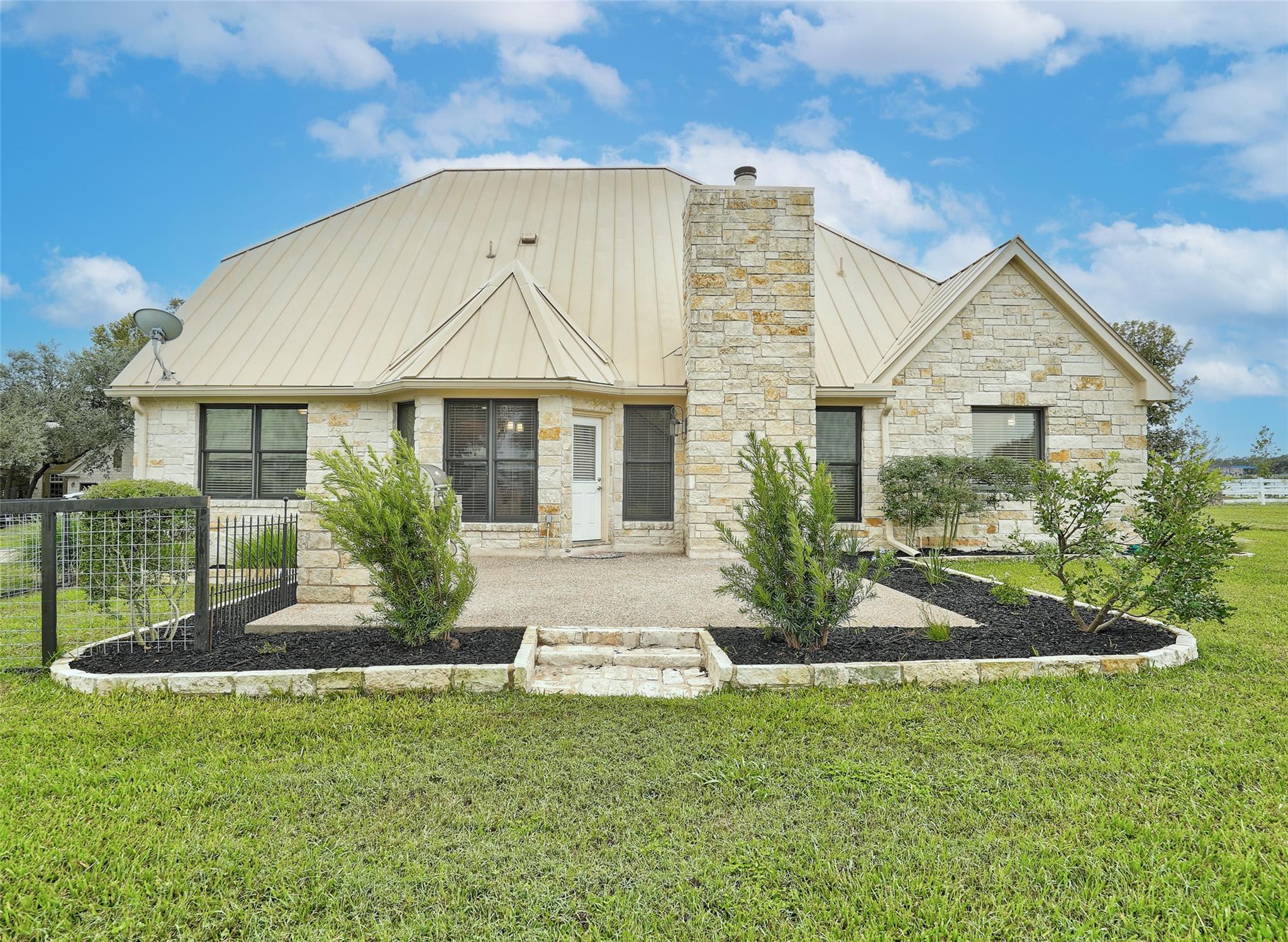 101 Mallet Ct, Austin, TX 78737