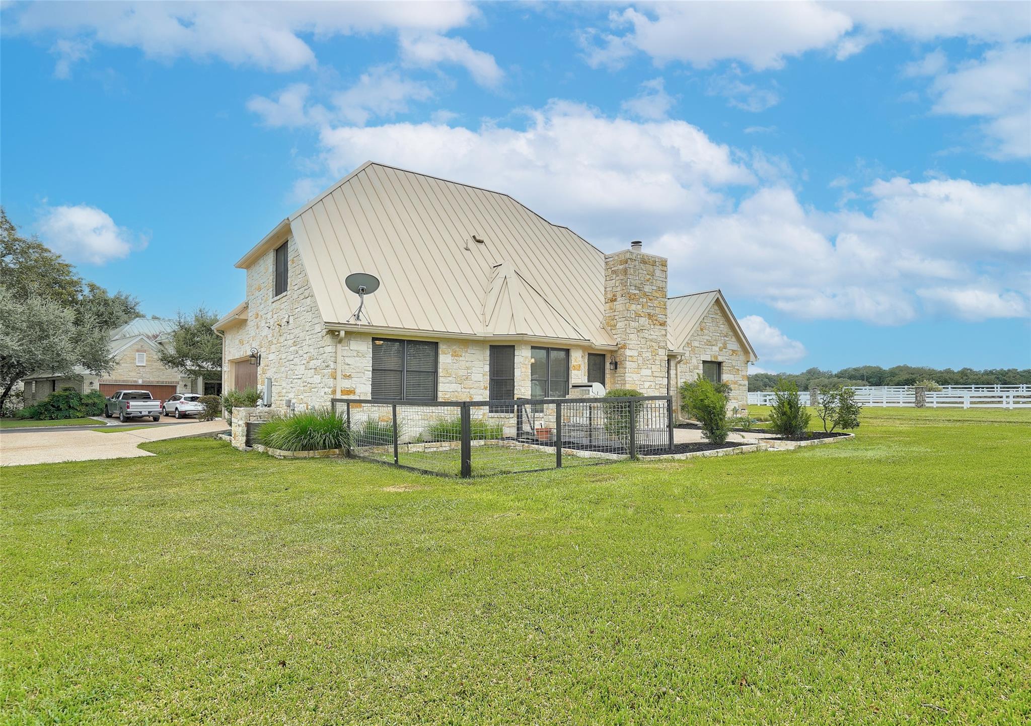 101 Mallet Ct, Austin, TX 78737