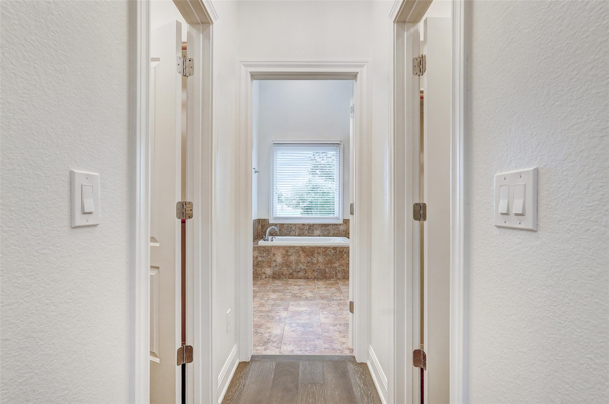 101 Mallet Ct, Austin, TX 78737