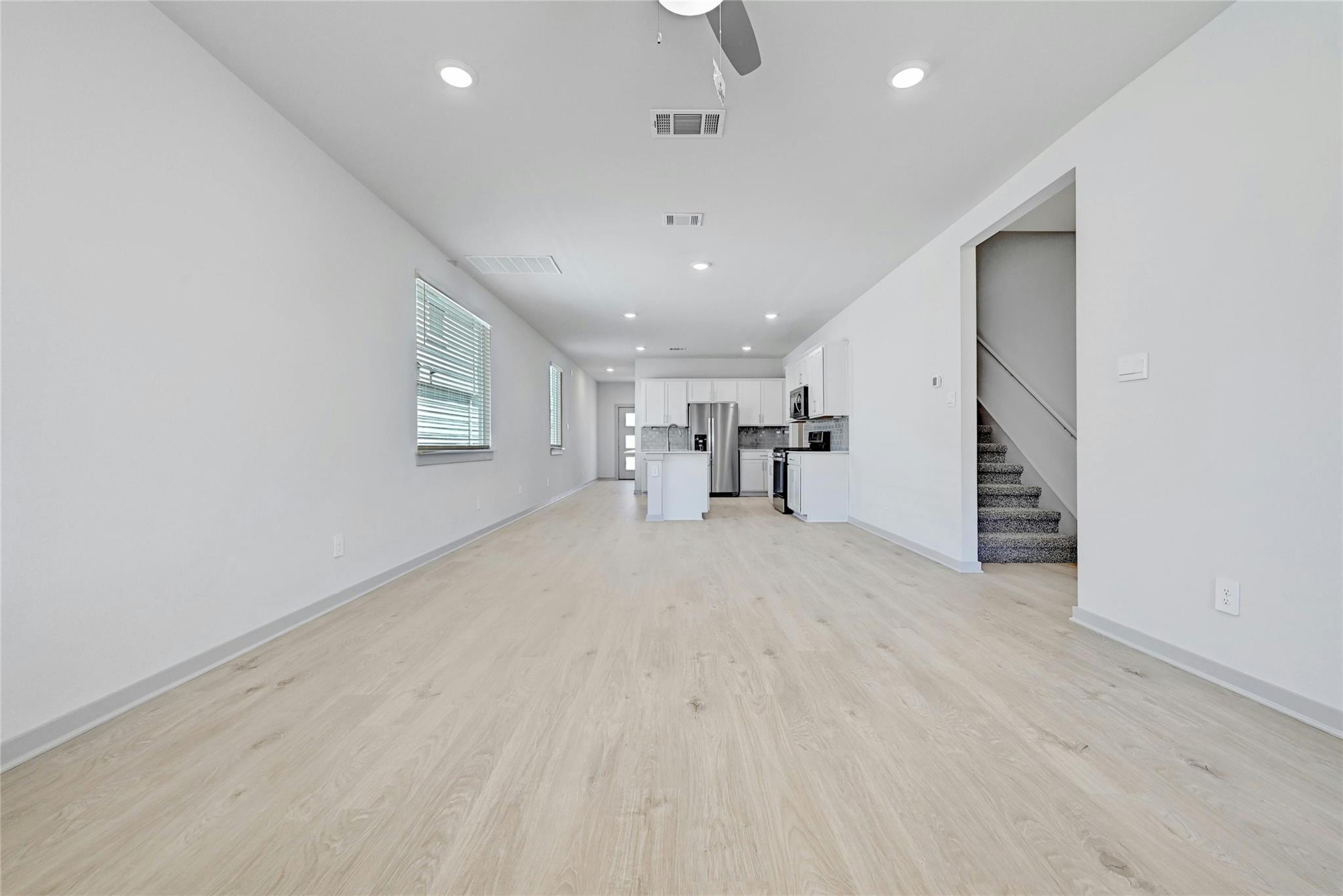 121 NEW HAVEN St, San Marcos, TX 78666