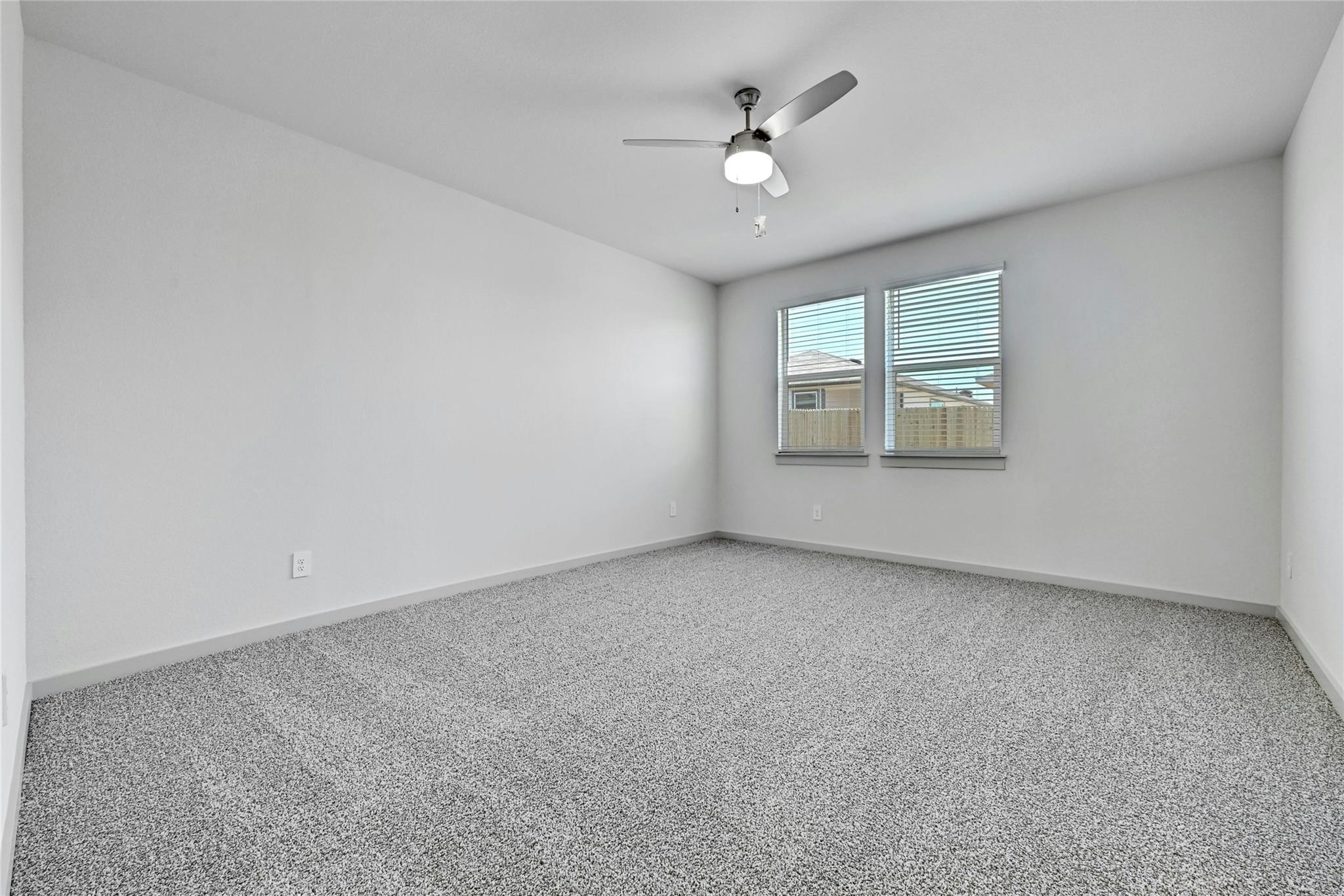 121 NEW HAVEN St, San Marcos, TX 78666