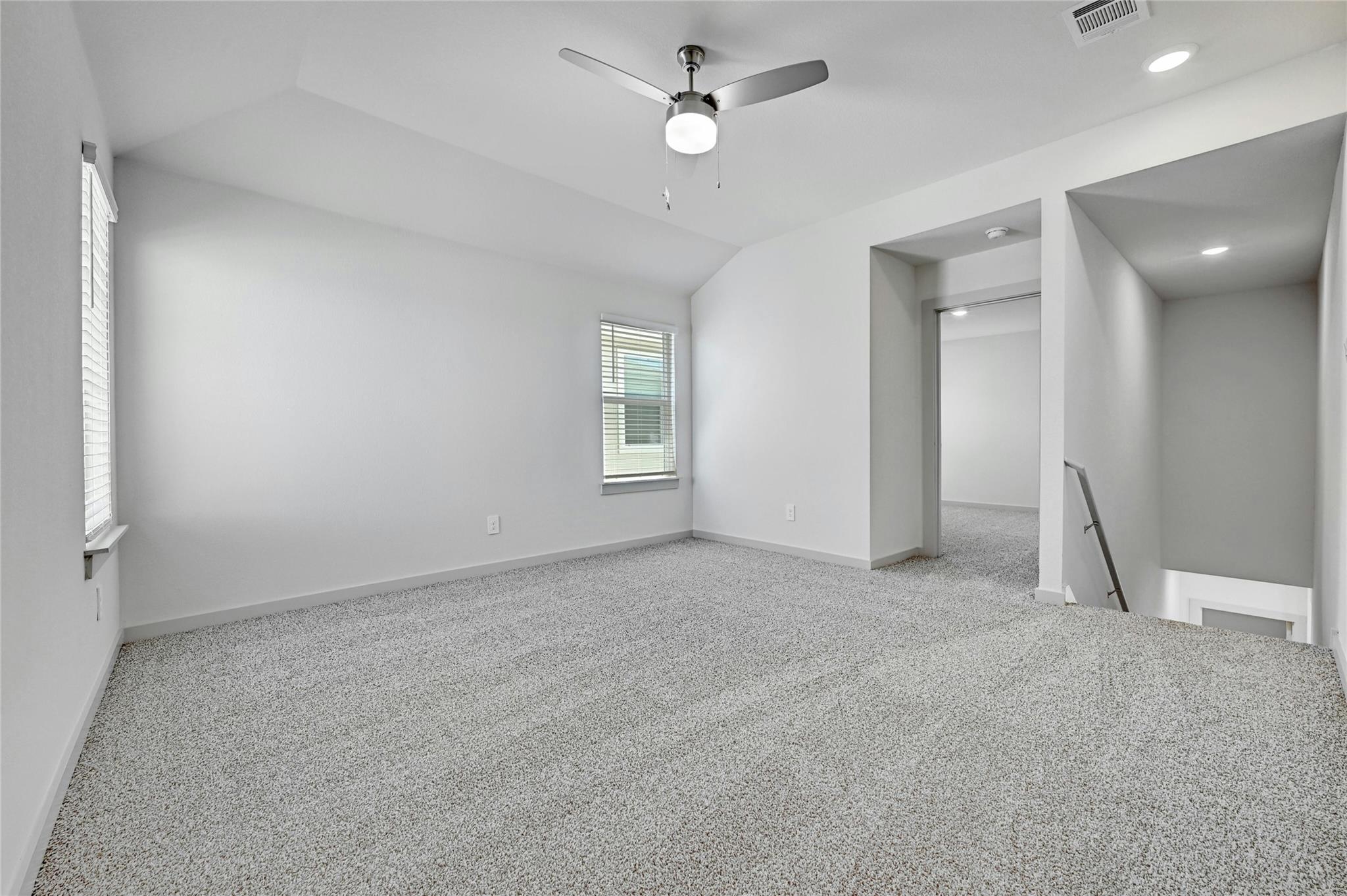 121 NEW HAVEN St, San Marcos, TX 78666