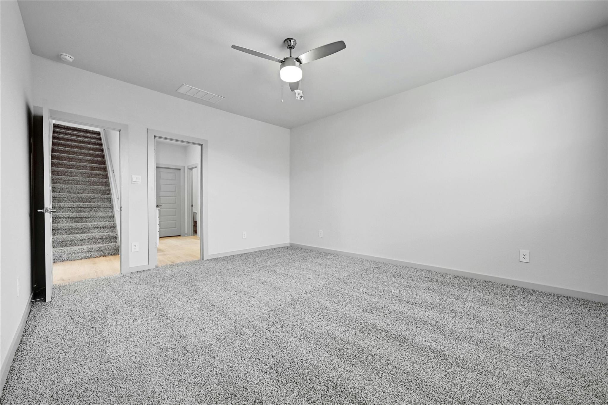 121 NEW HAVEN St, San Marcos, TX 78666