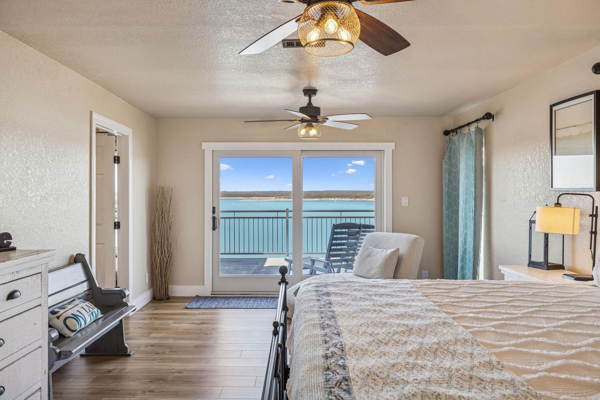 1335 Larson Dr, Canyon Lake, TX 78133