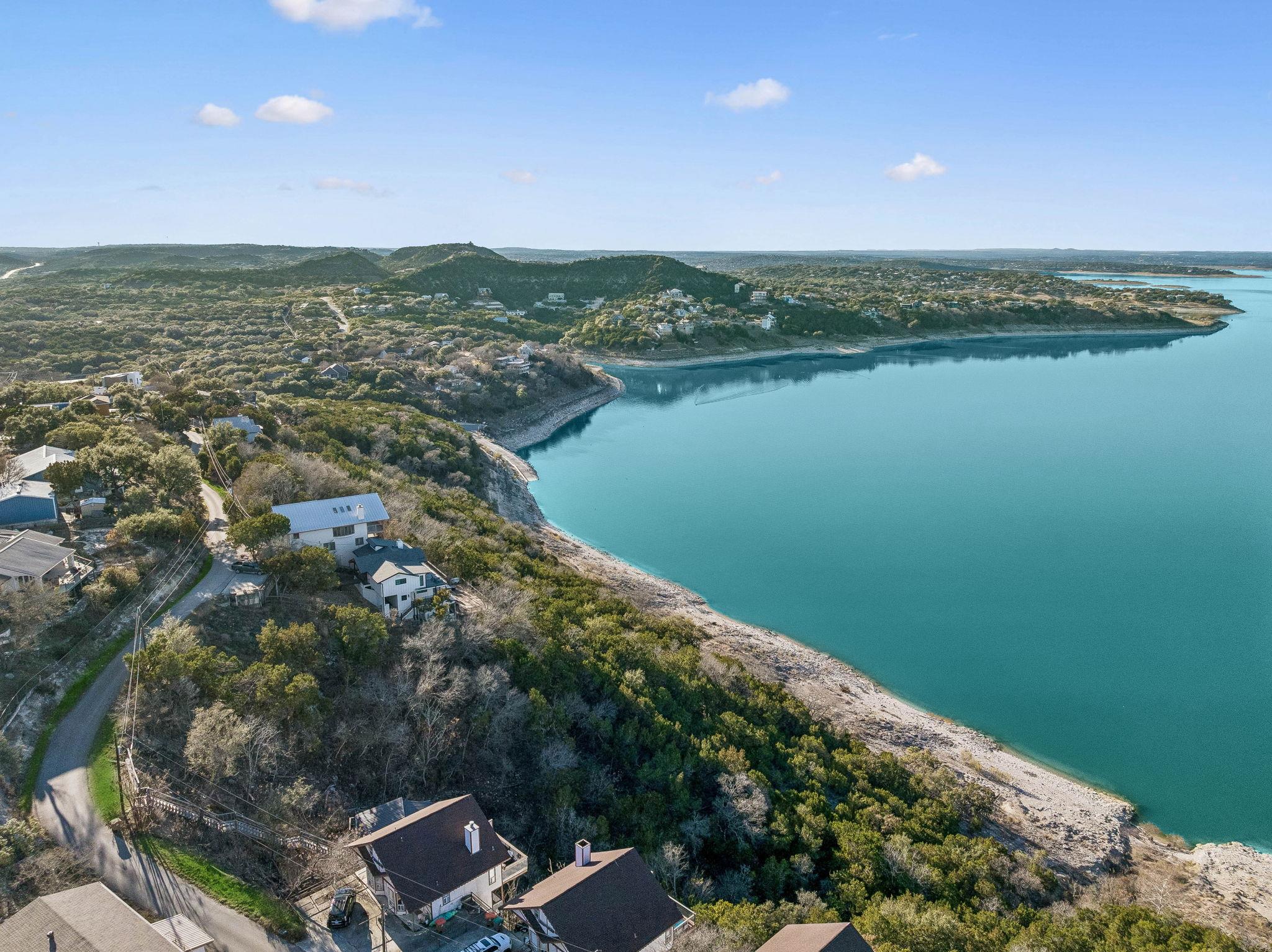 1335 Larson Dr, Canyon Lake, TX 78133