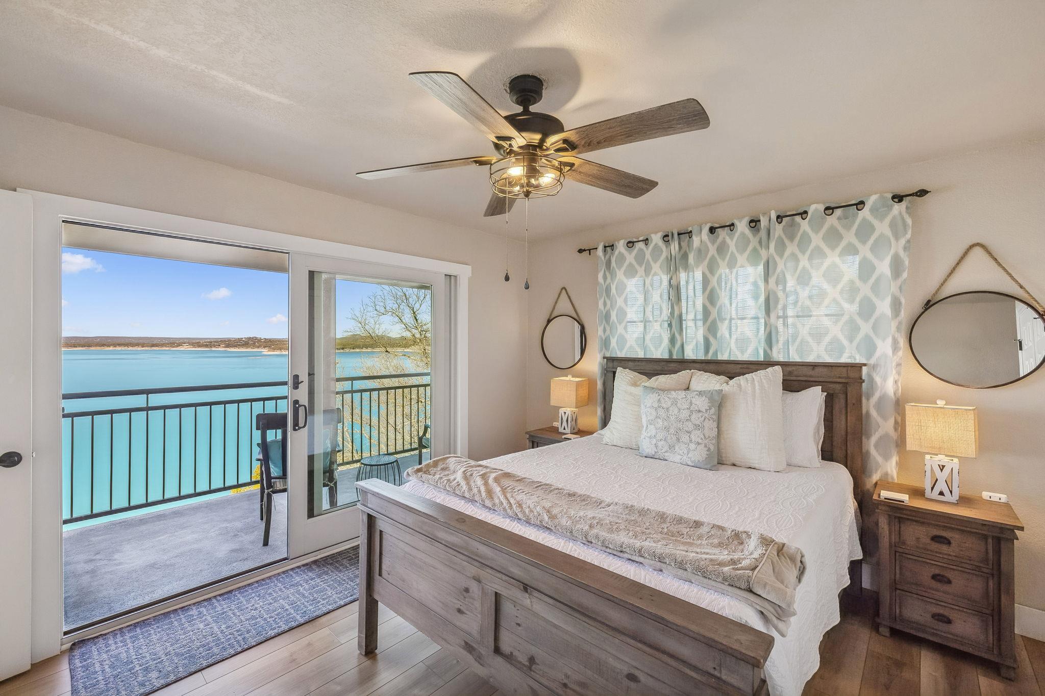 1335 Larson Dr, Canyon Lake, TX 78133