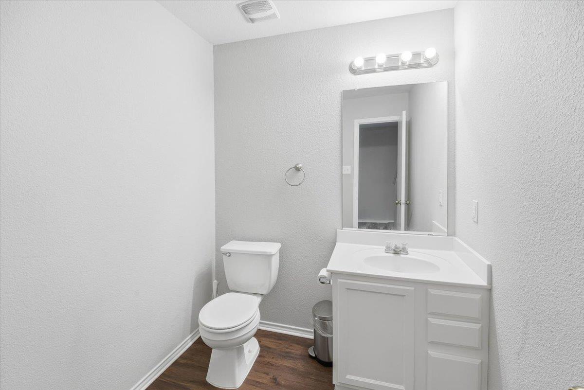 13321 Coomes Dr, Del Valle, TX 78617