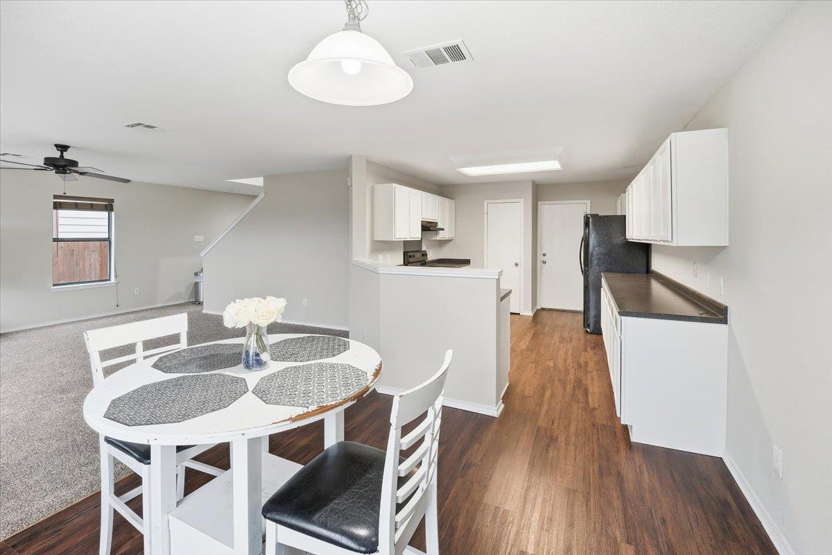 13321 Coomes Dr, Del Valle, TX 78617