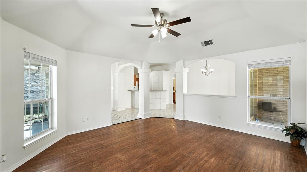 1742 Joy Spg, New Braunfels, TX 78130