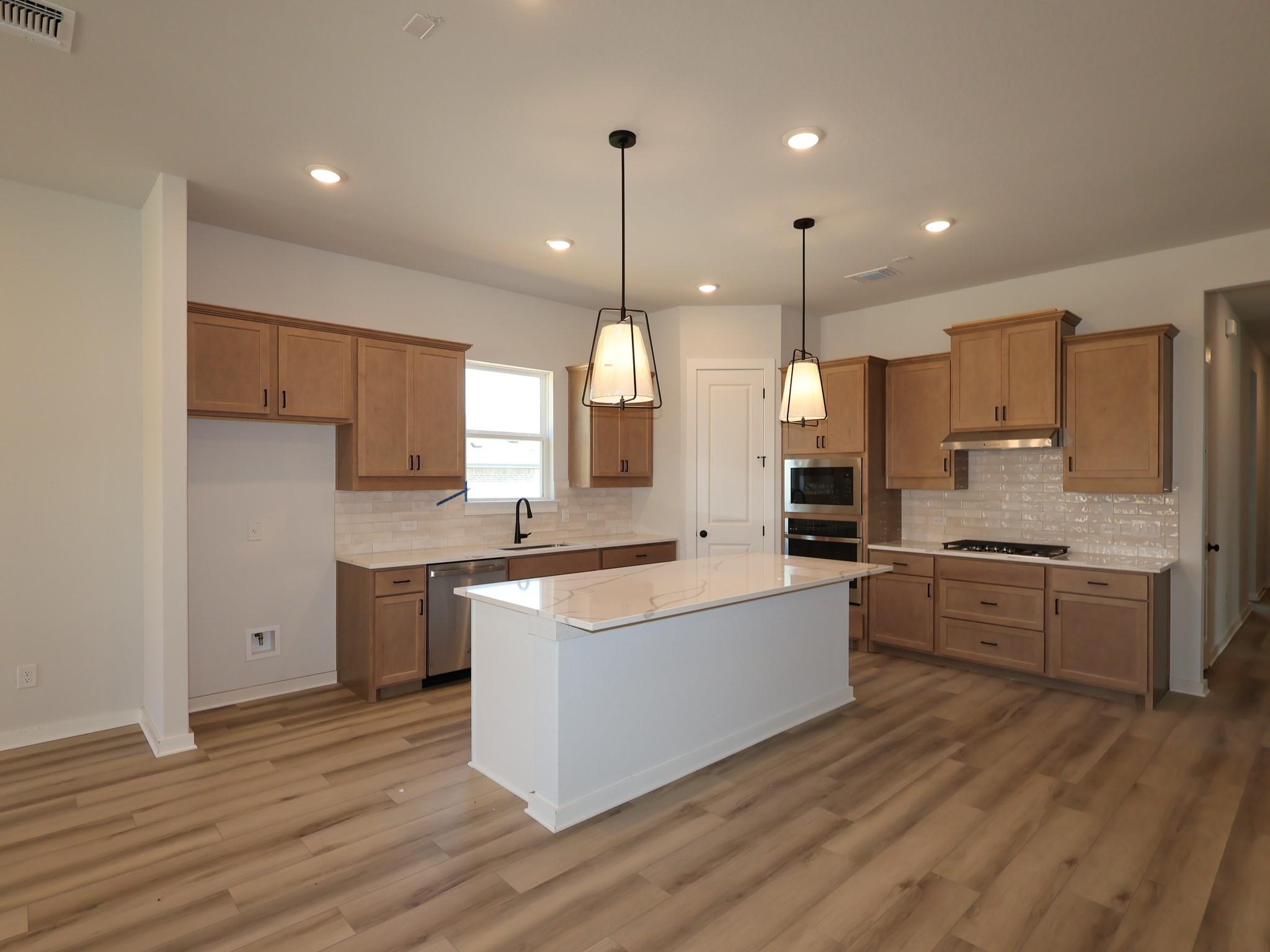 474 Bishop Wood Rd, Dripping Springs, TX 78620