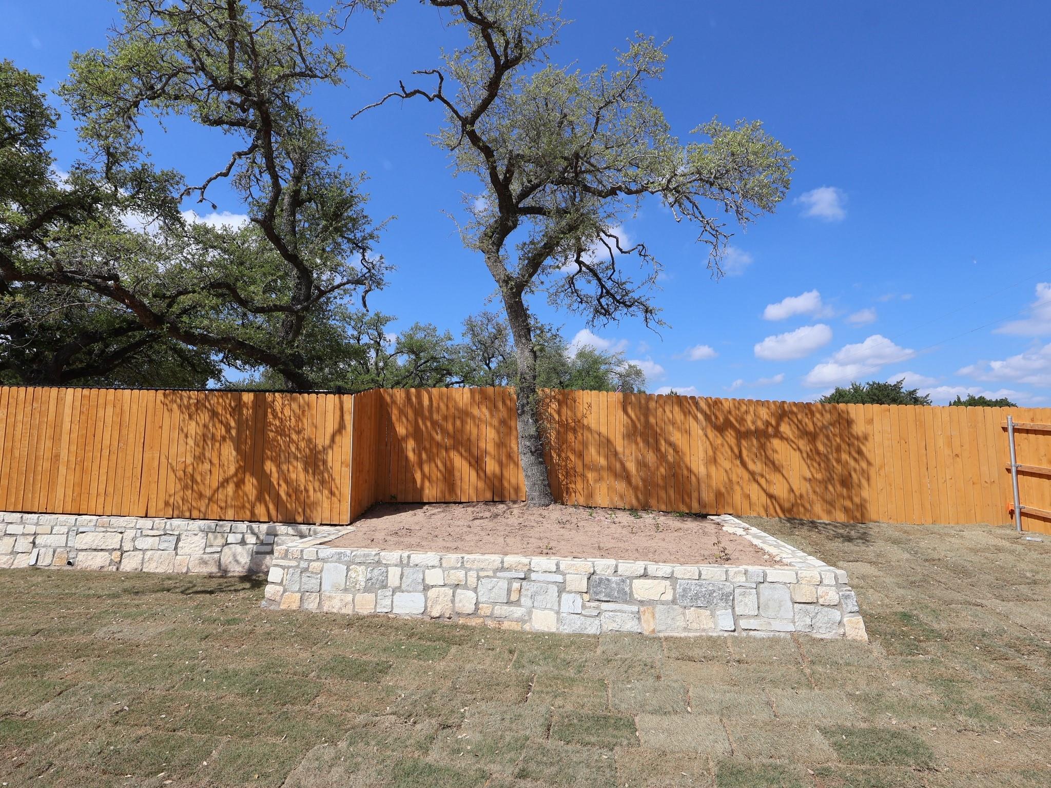 474 Bishop Wood Rd, Dripping Springs, TX 78620