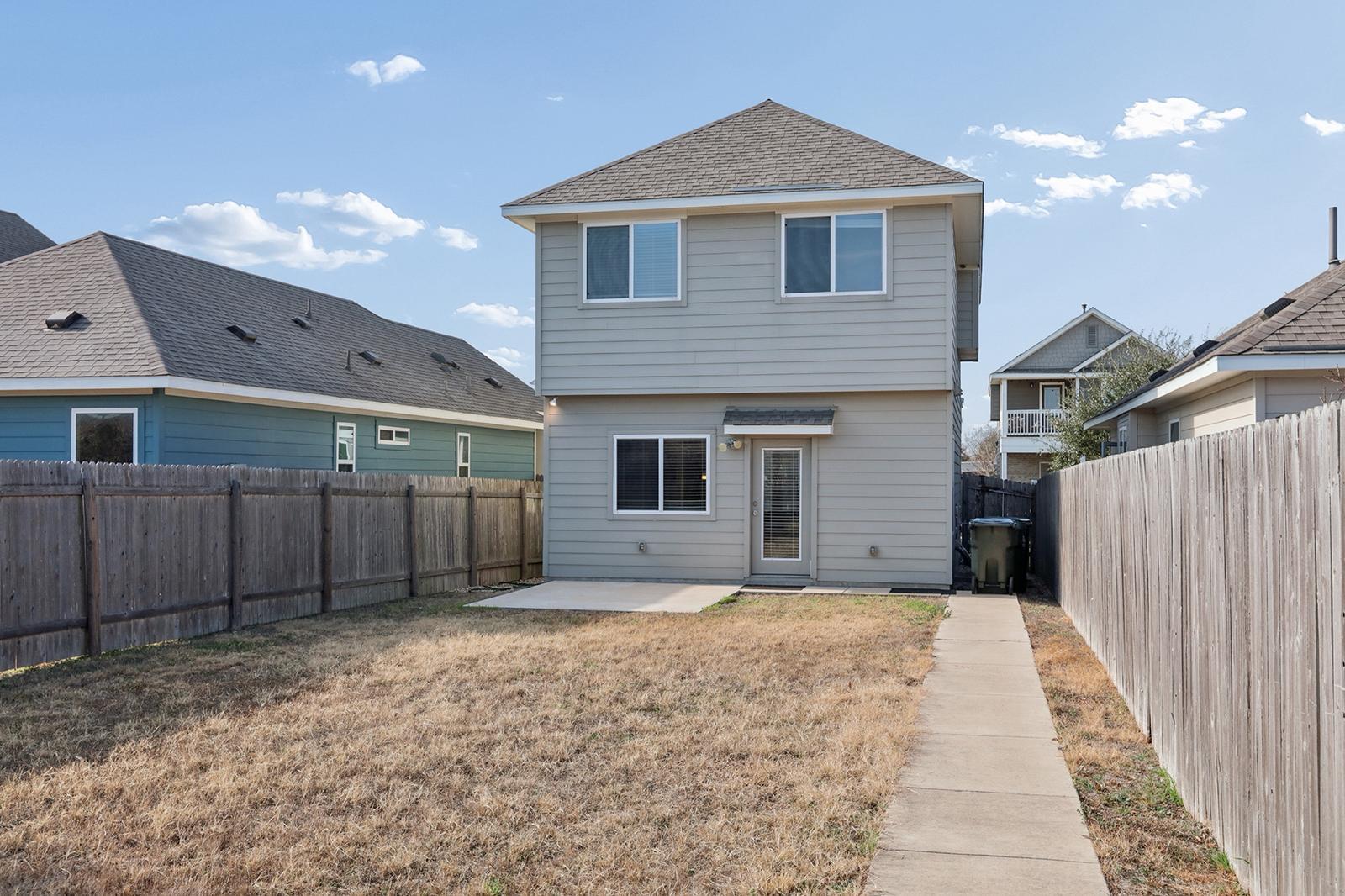 114 Frasier Dr, San Marcos, TX 78666