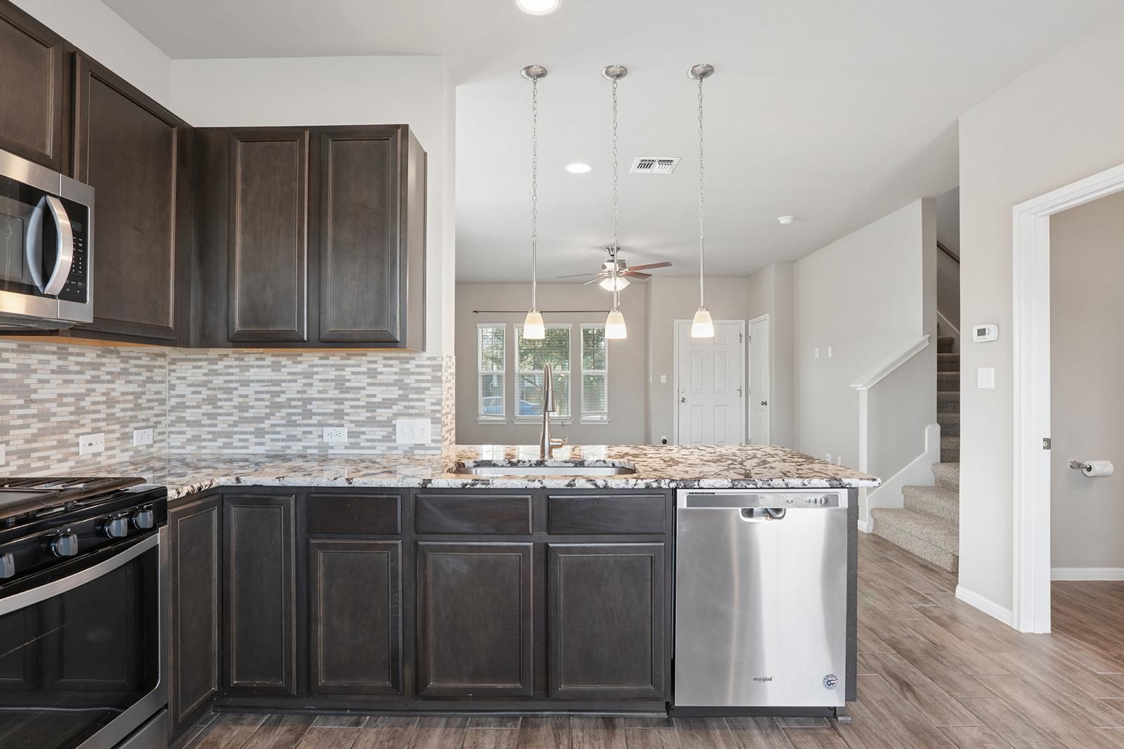 114 Frasier Dr, San Marcos, TX 78666