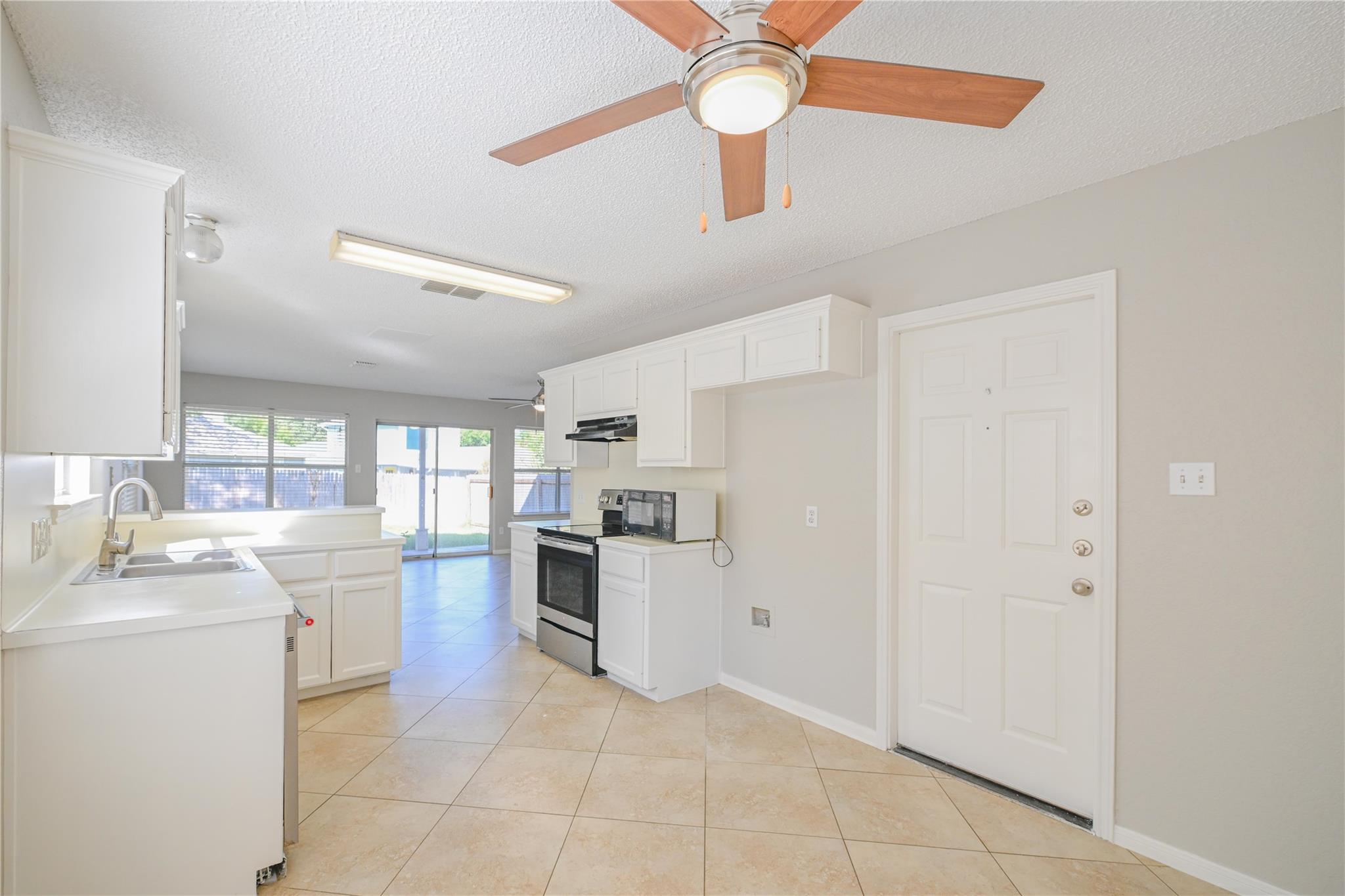 2126 Jasmine Path, Round Rock, TX 78664