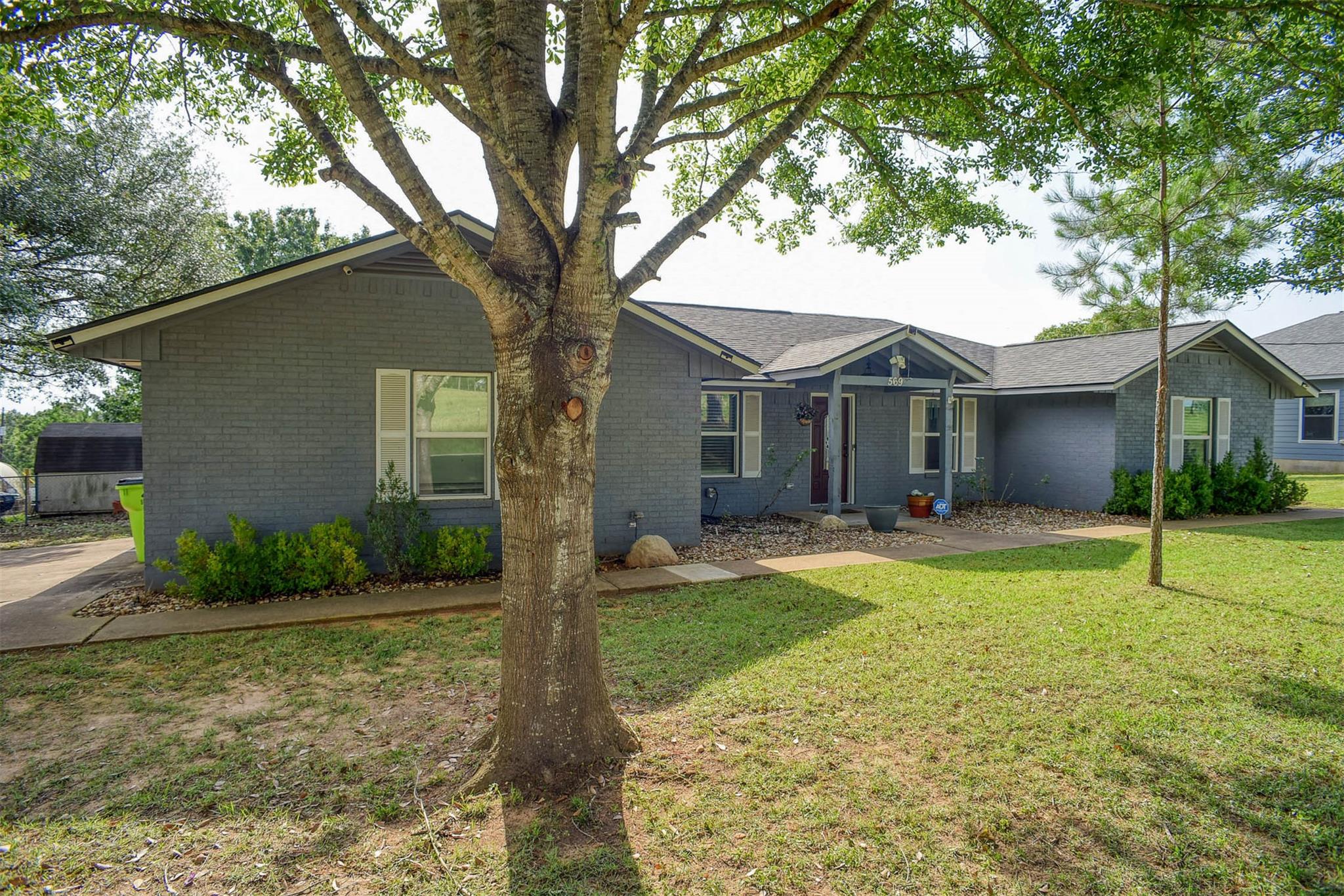 569 McAllister Rd, Bastrop, TX 78602