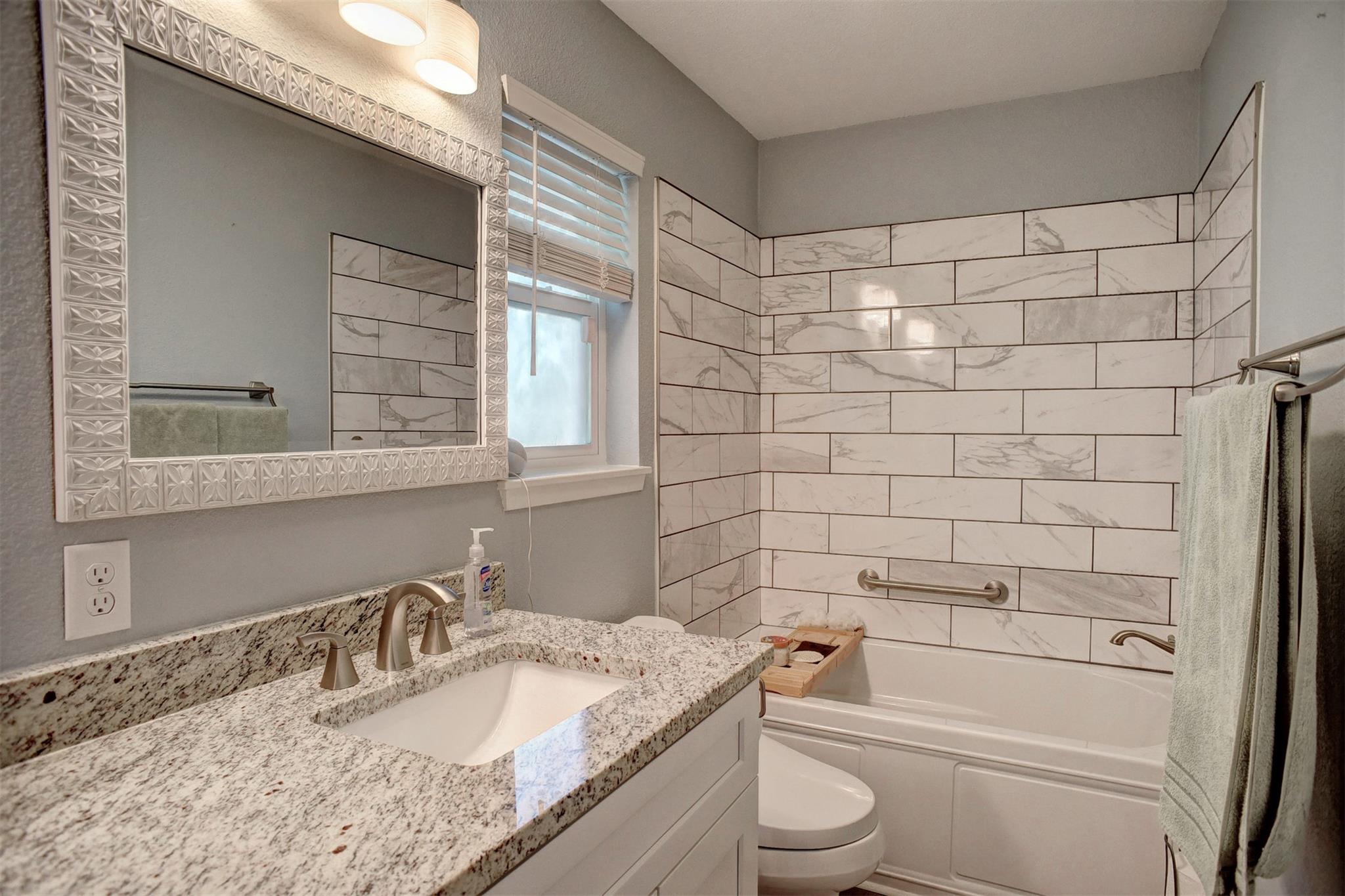 569 McAllister Rd, Bastrop, TX 78602