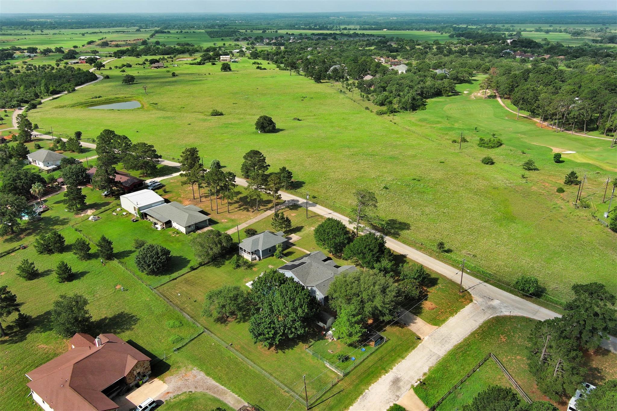 569 McAllister Rd, Bastrop, TX 78602