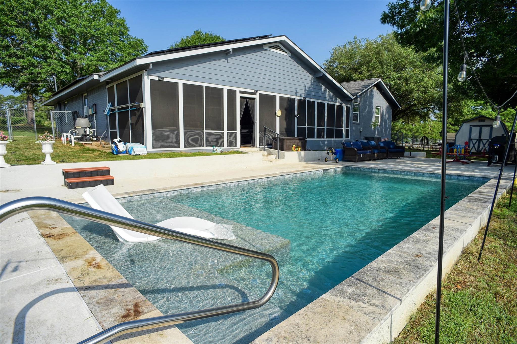 569 McAllister Rd, Bastrop, TX 78602