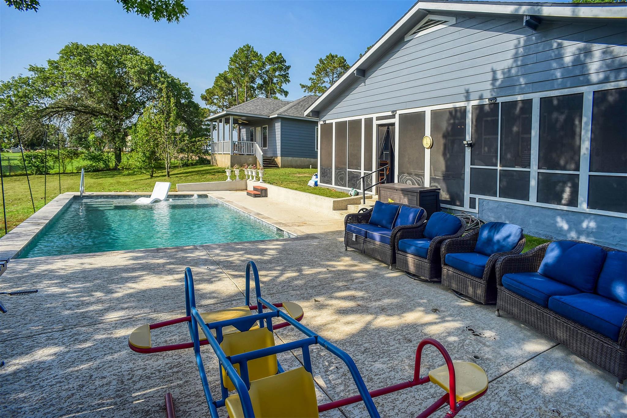 569 McAllister Rd, Bastrop, TX 78602