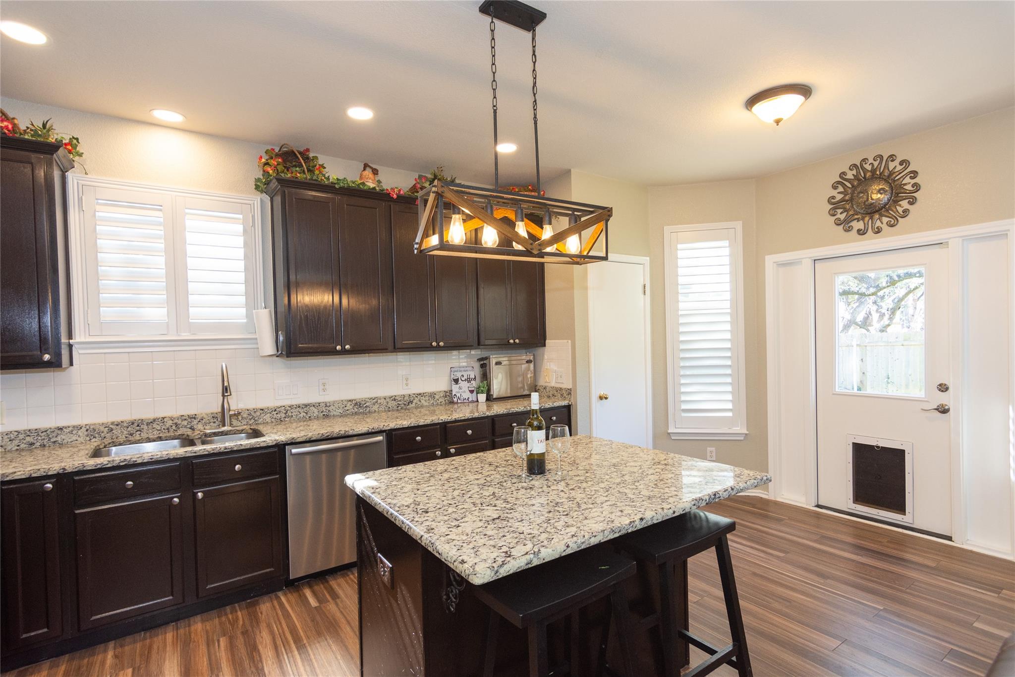 5609 Magee Bnd, Austin, TX 78749