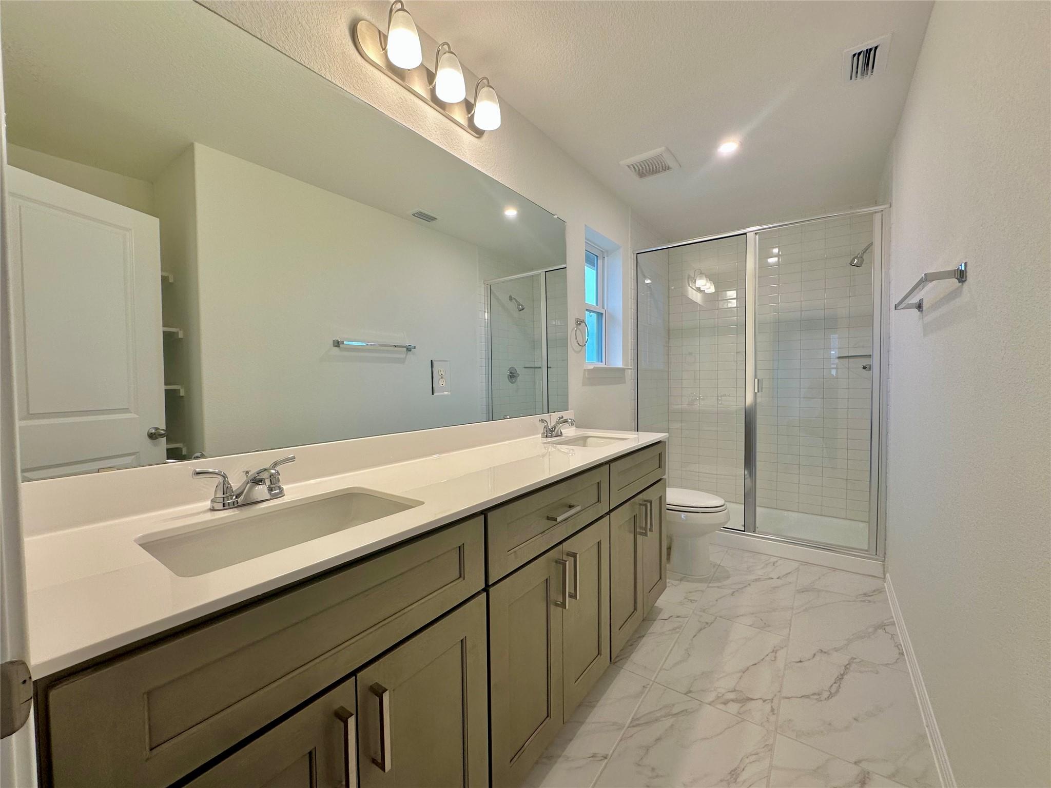 380 Young St, Buda, TX 78610