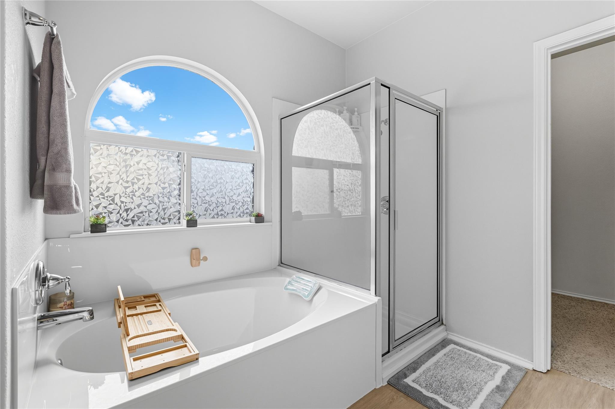 381 Bloomsbury Dr, Kyle, TX 78640