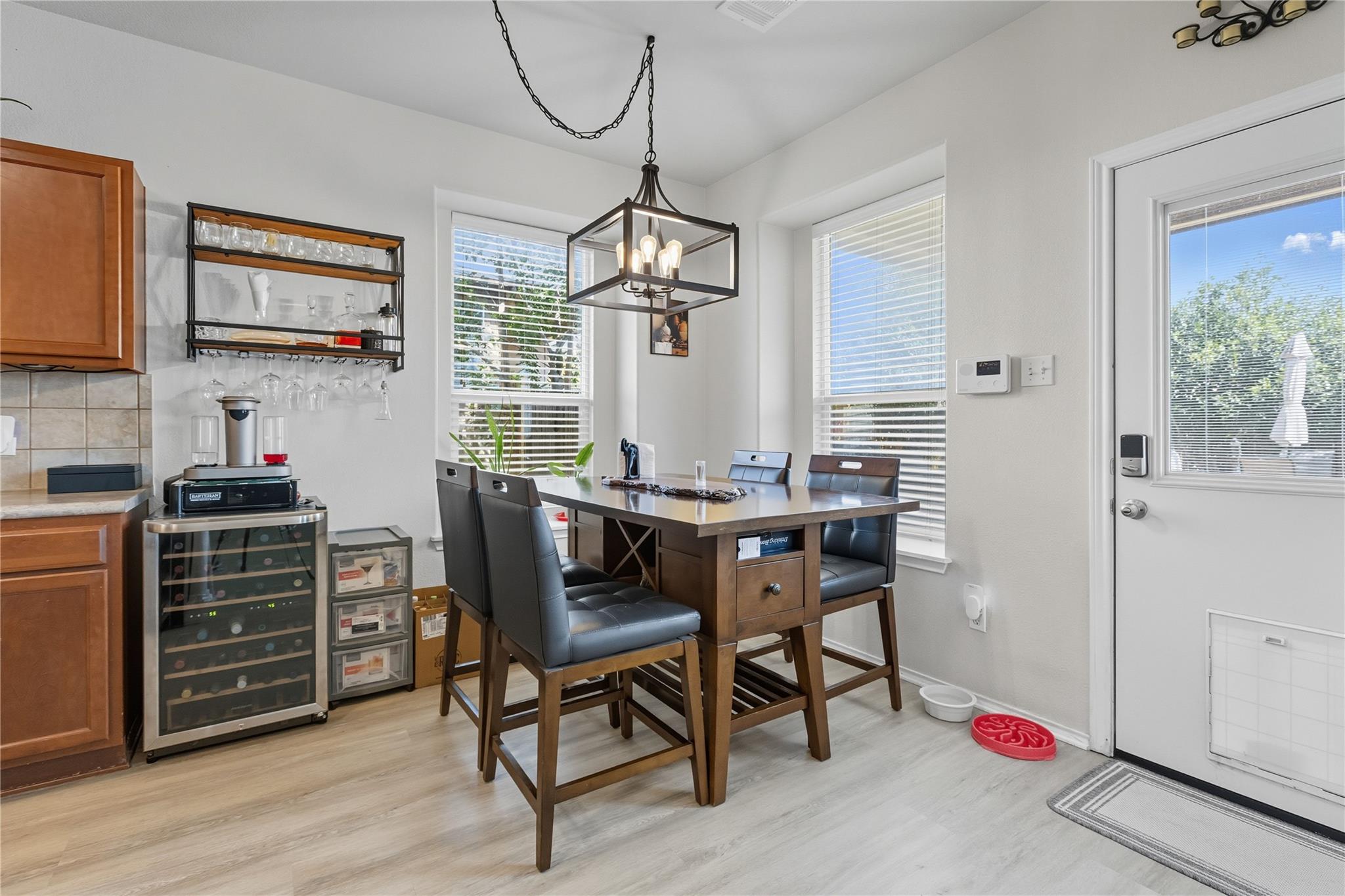 381 Bloomsbury Dr, Kyle, TX 78640