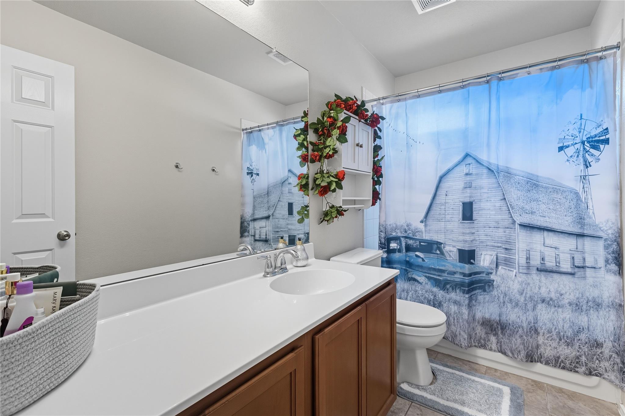 381 Bloomsbury Dr, Kyle, TX 78640