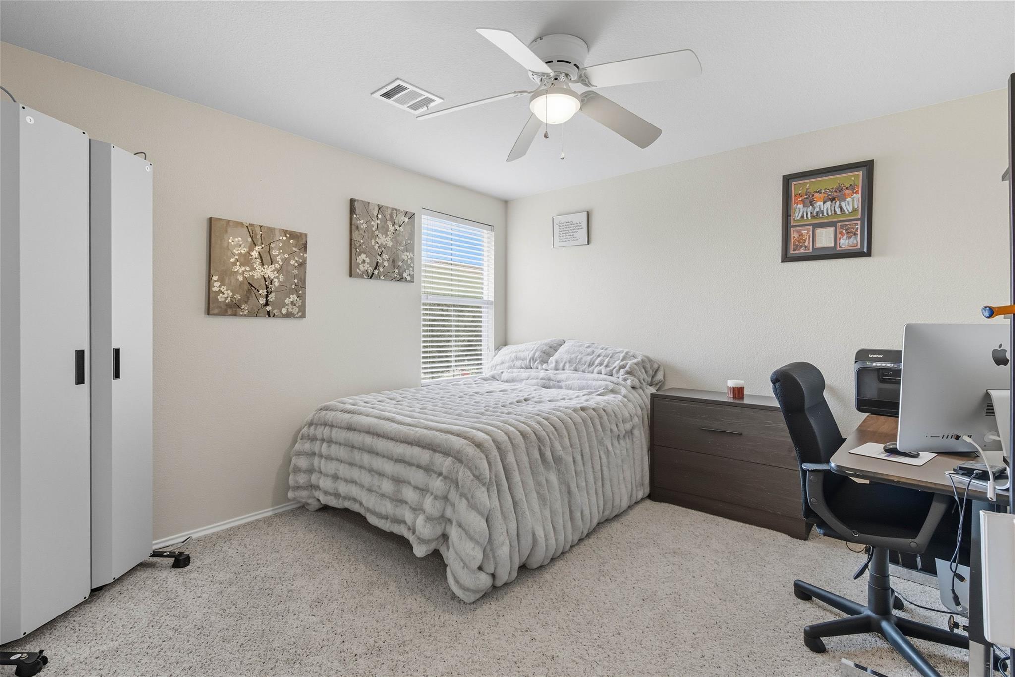 381 Bloomsbury Dr, Kyle, TX 78640