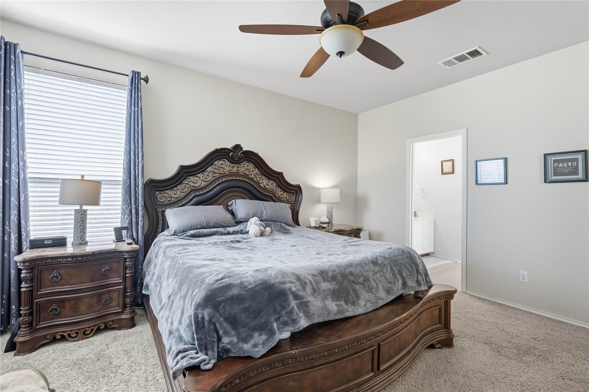 381 Bloomsbury Dr, Kyle, TX 78640