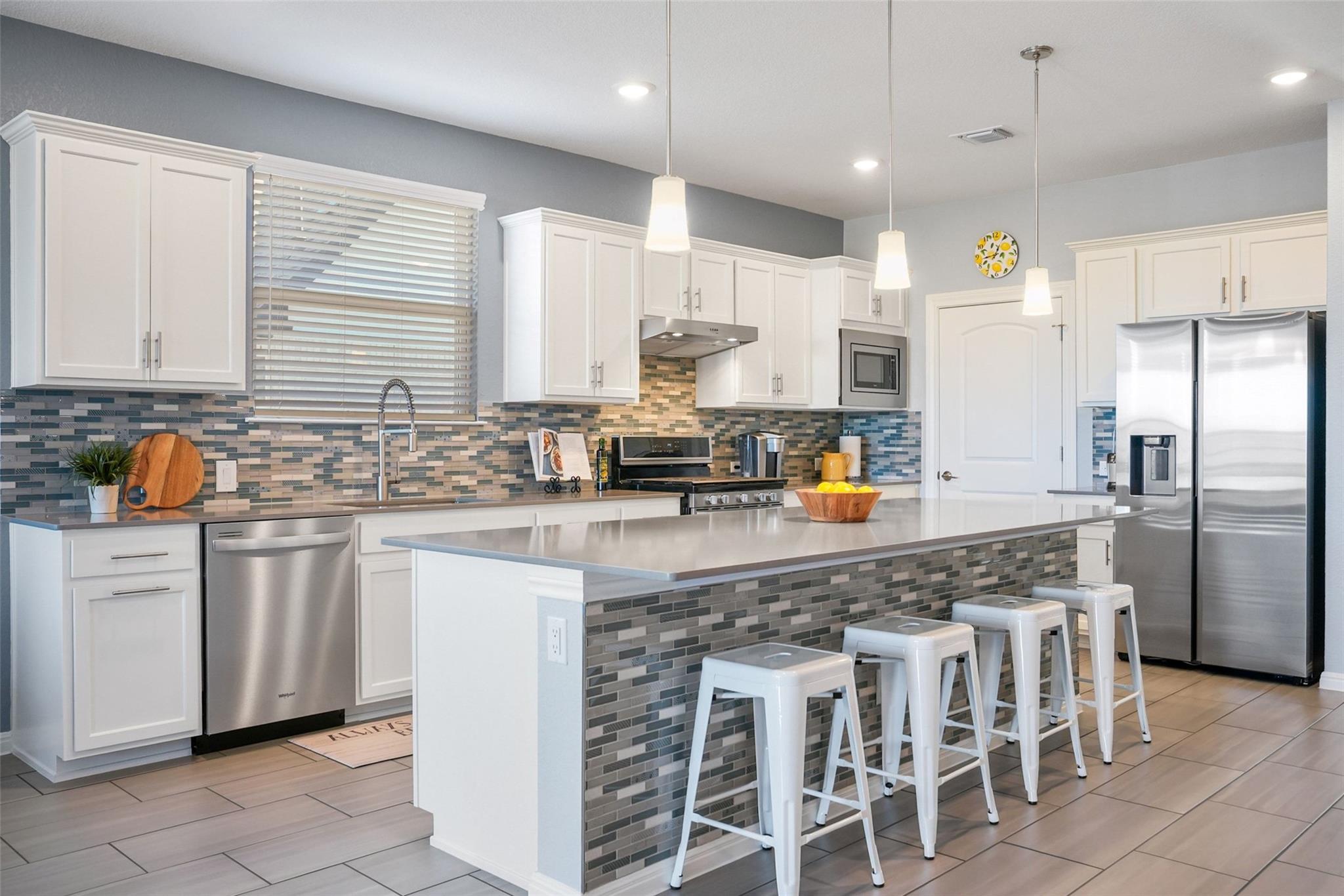 339 Climbing Rock Loop, Dripping Springs, TX 78620