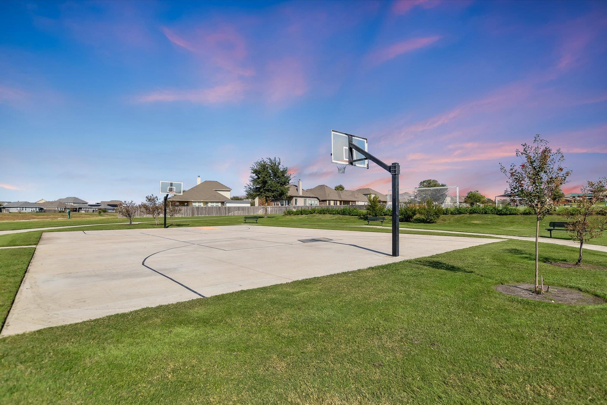 8033 Massa Dr, Round Rock, TX 78665