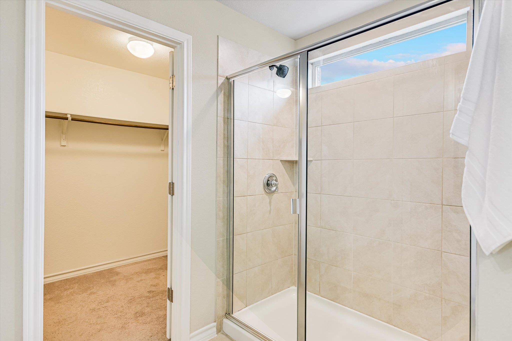 8033 Massa Dr, Round Rock, TX 78665