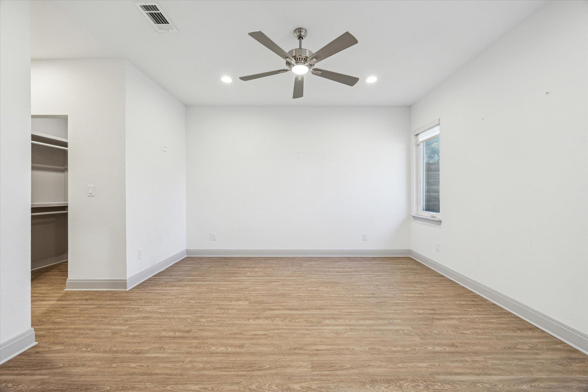 18812 Nicklaus Dr, Point Venture, TX 78645