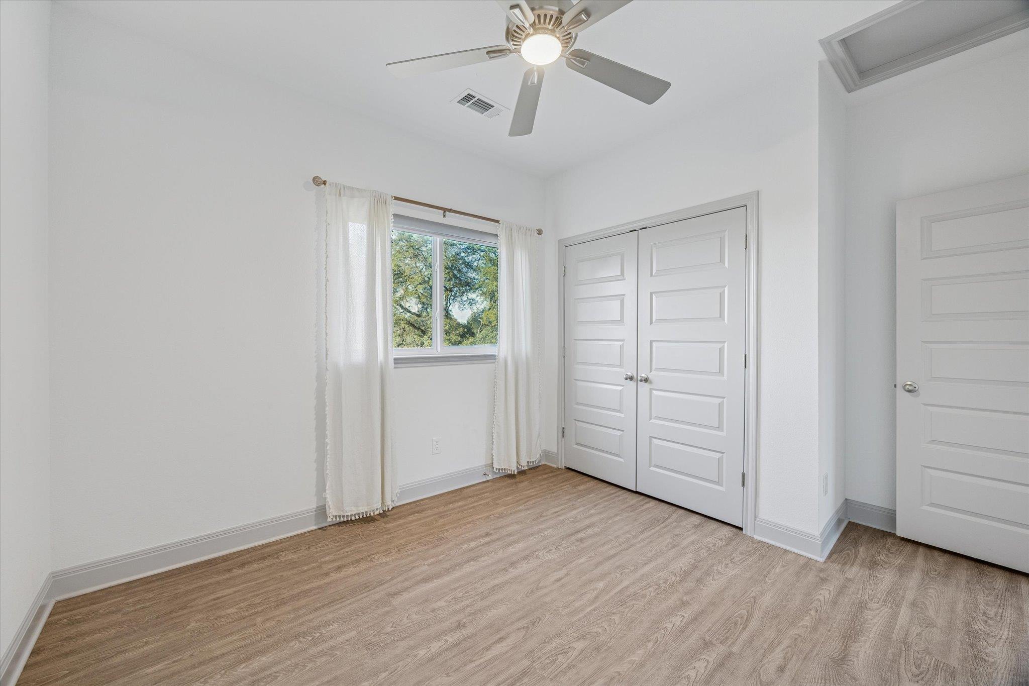 18812 Nicklaus Dr, Point Venture, TX 78645