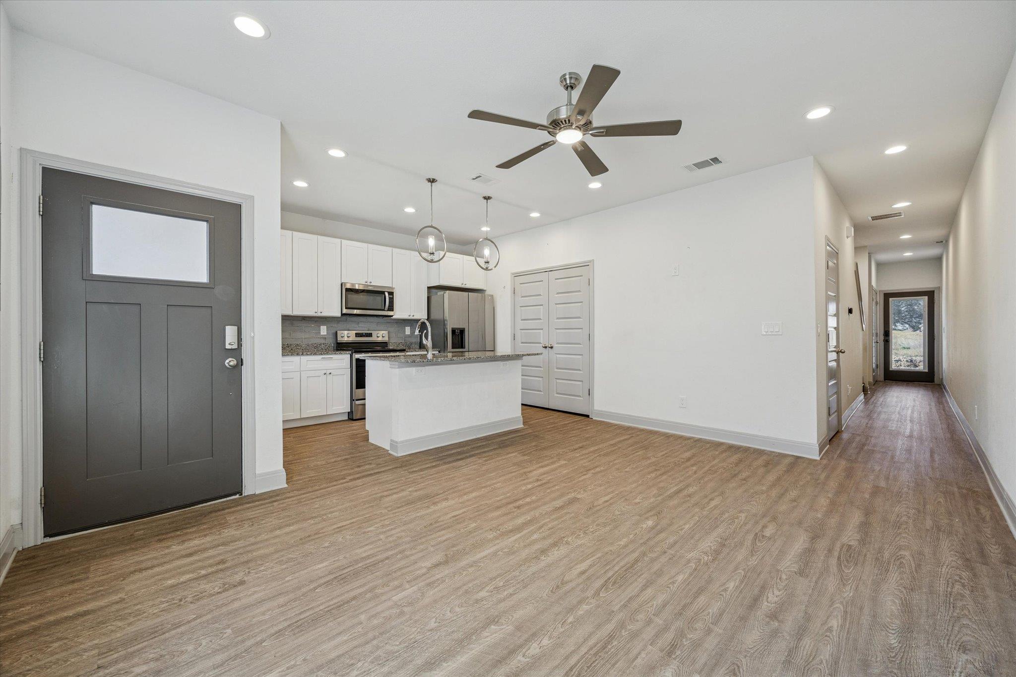 18812 Nicklaus Dr, Point Venture, TX 78645