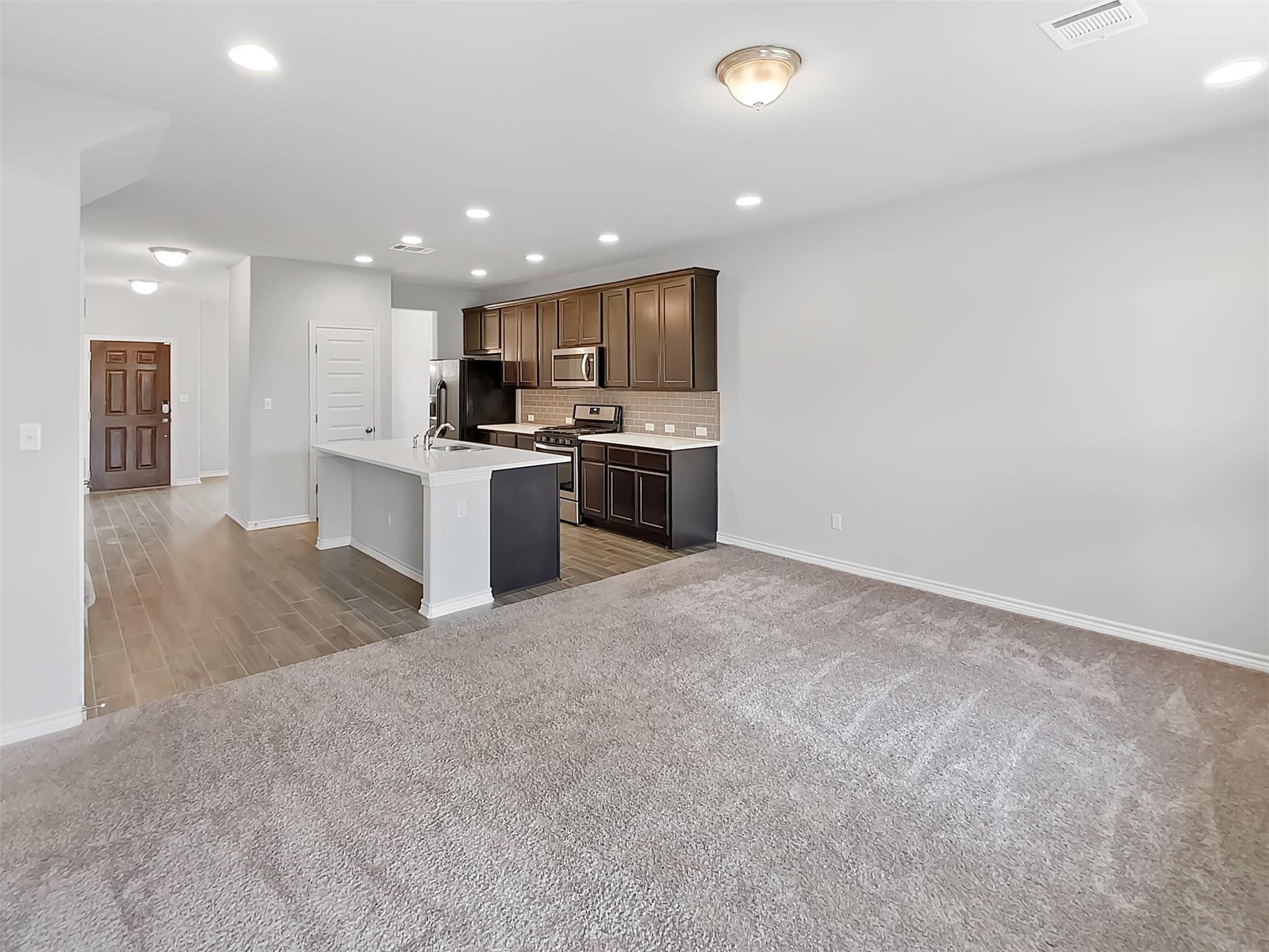 113 Spanish Foal Trl, Georgetown, TX 78626