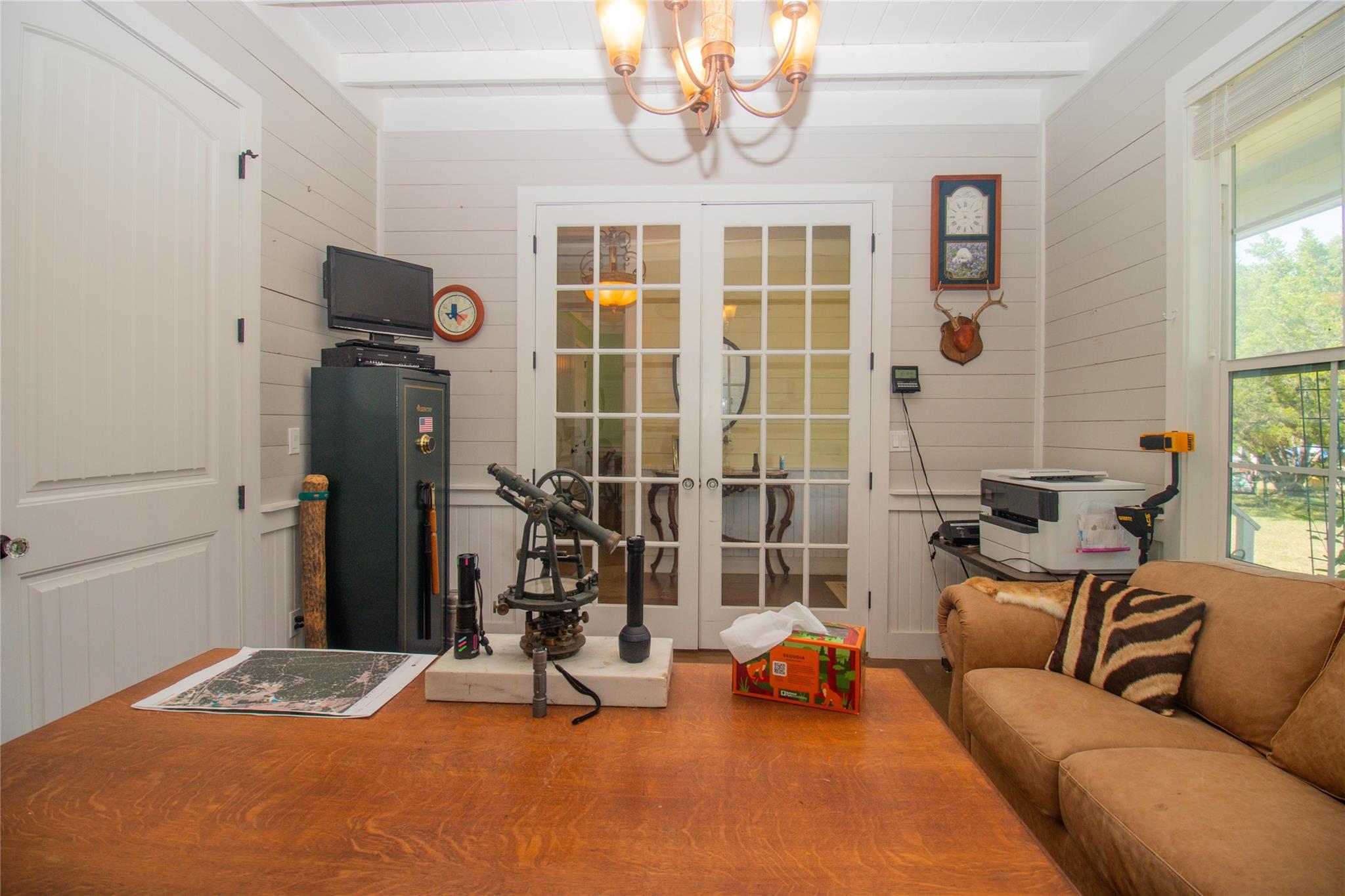 4237 County Road 330, Burnet, TX 78611