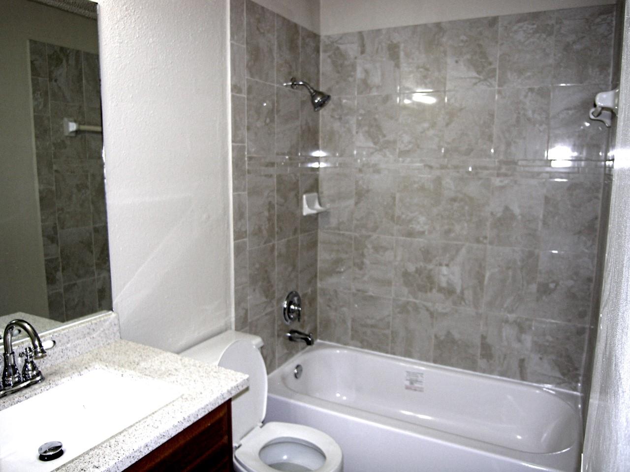 21513 Coyote Trl # B, Lago Vista, TX 78645