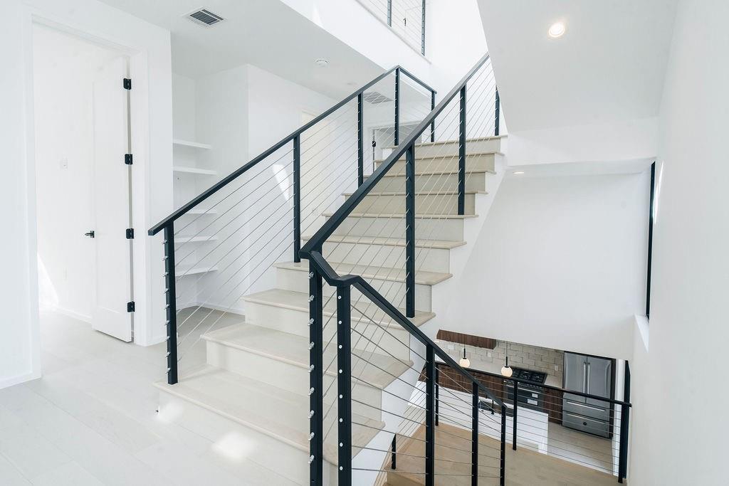 2411 Winsted Ln # 1, Austin, TX 78703