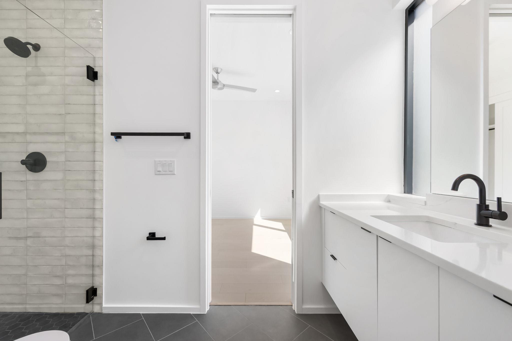 2411 Winsted Ln # 1, Austin, TX 78703