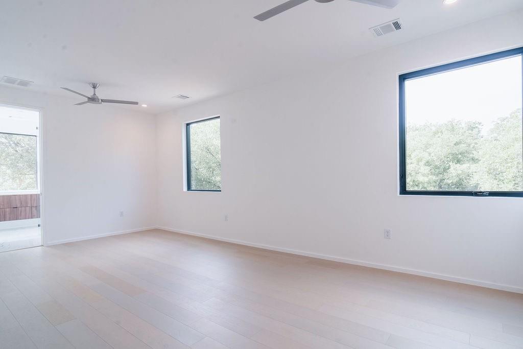 2411 Winsted Ln # 1, Austin, TX 78703