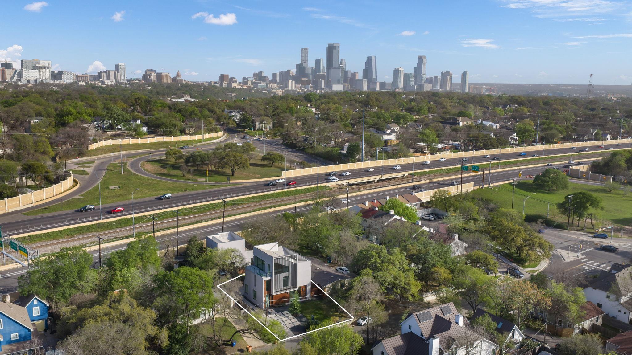 2411 Winsted Ln # 1, Austin, TX 78703