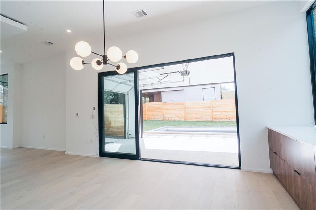 2411 Winsted Ln # 1, Austin, TX 78703