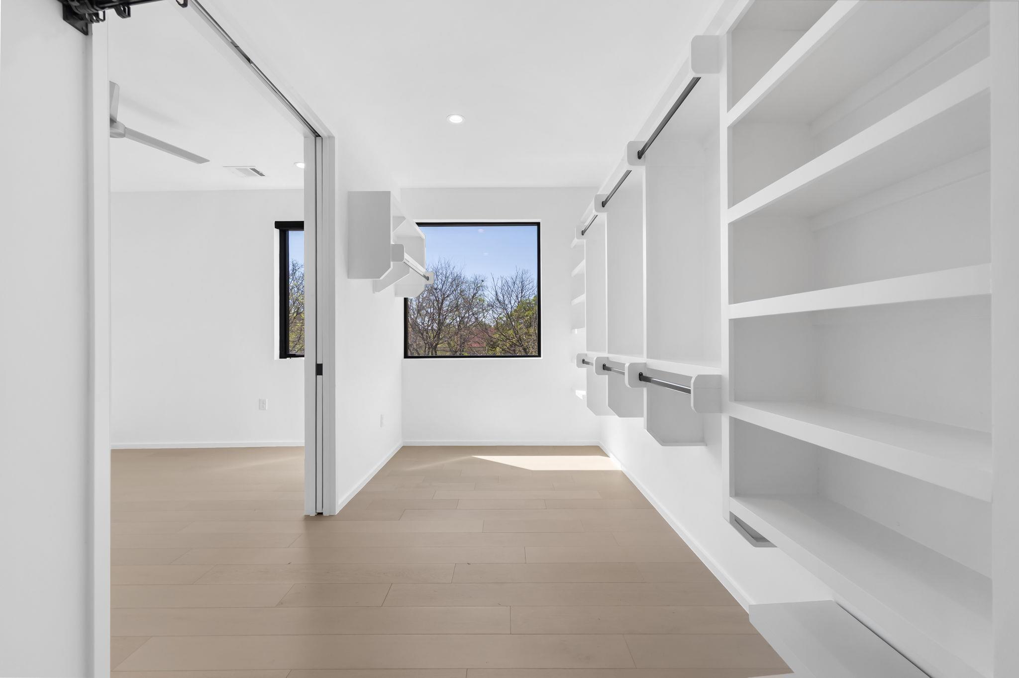 2411 Winsted Ln # 1, Austin, TX 78703