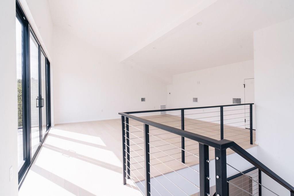 2411 Winsted Ln # 1, Austin, TX 78703