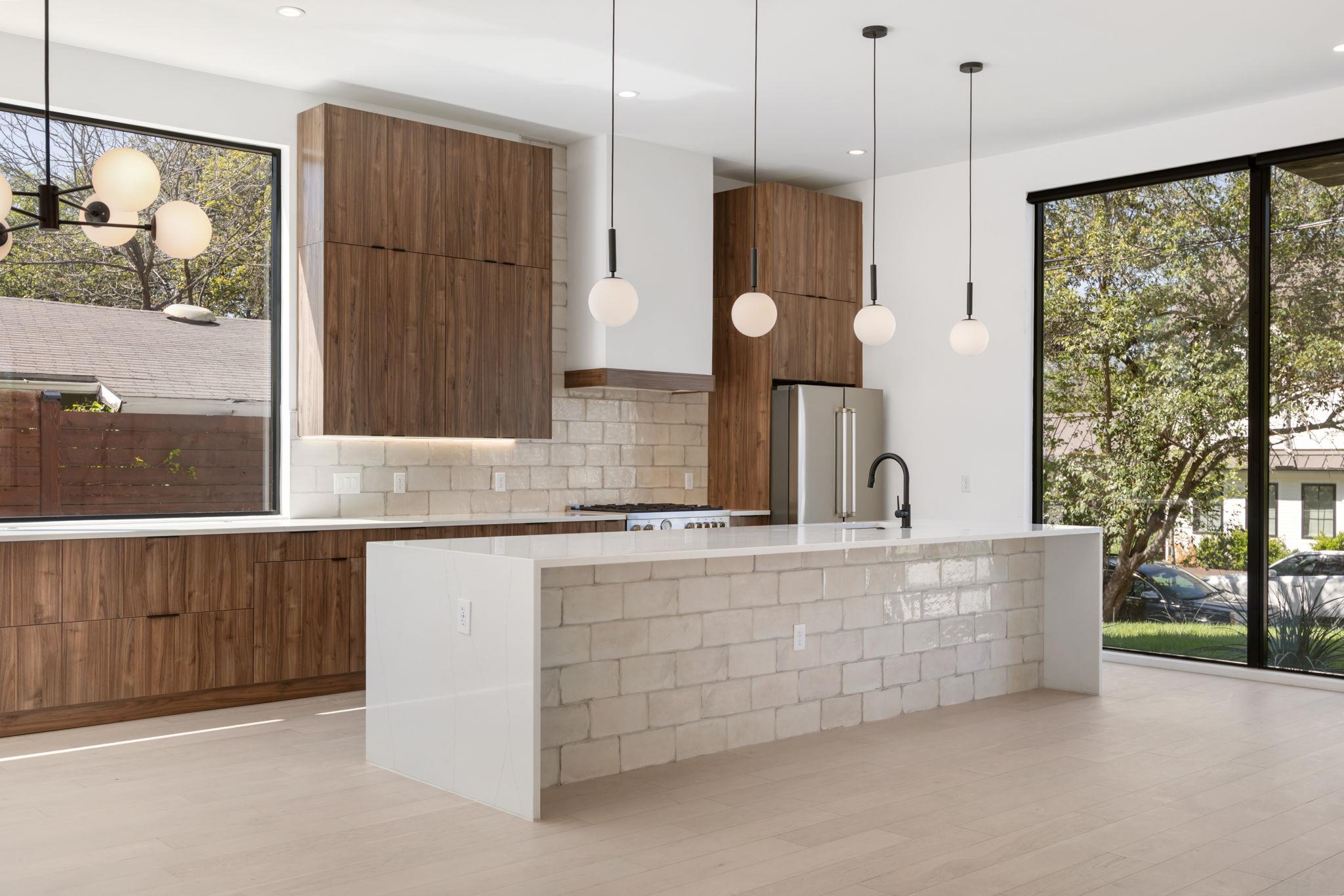 2411 Winsted Ln # 1, Austin, TX 78703