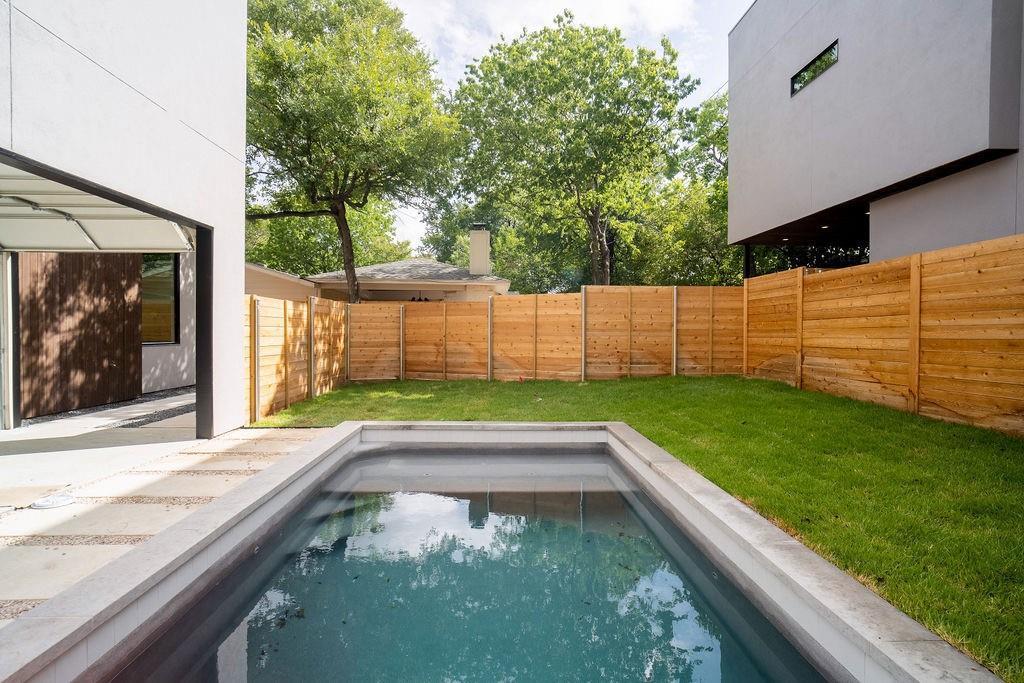 2411 Winsted Ln # 1, Austin, TX 78703