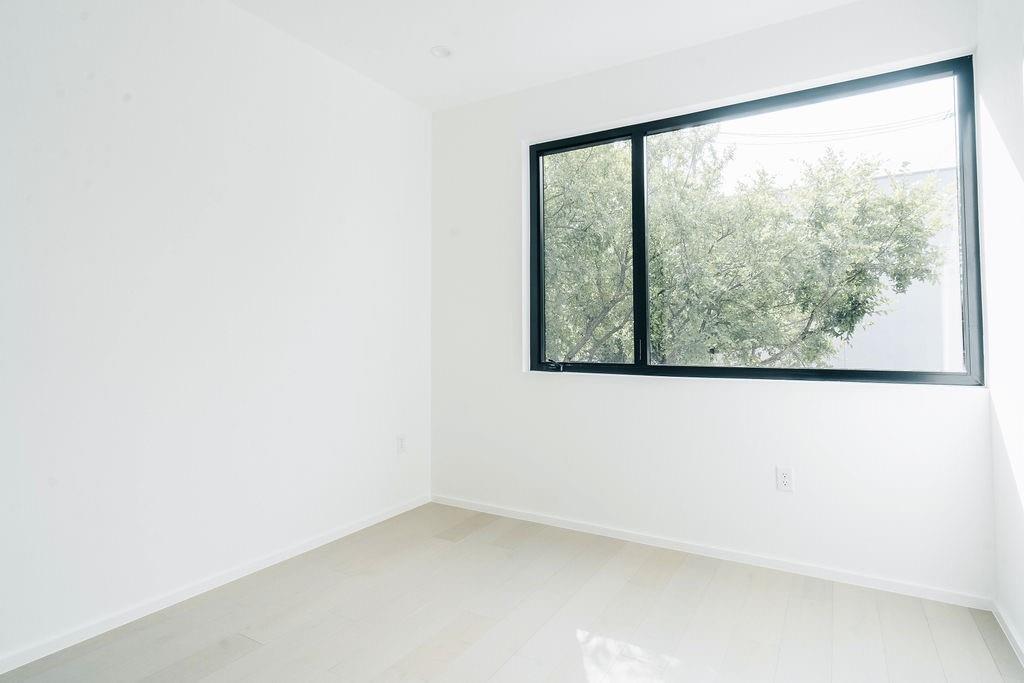 2411 Winsted Ln # 1, Austin, TX 78703