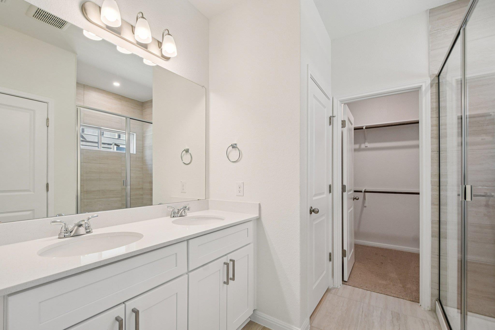 404 Young St, Buda, TX 78610